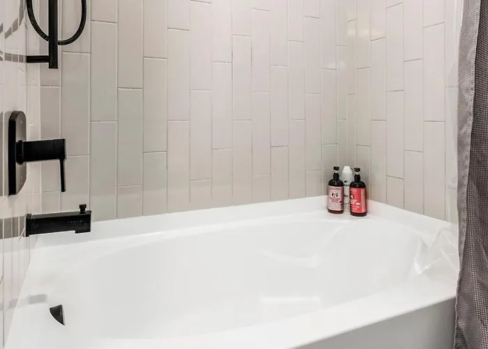 Apartment Escape To Luxurious & Modern 1 Bedroom Town Tempe